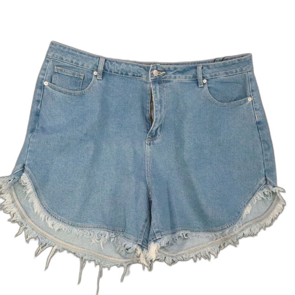 FRINGE HEM DENIM SHORTS AMERICAN BAZI NWT SIZE 3X